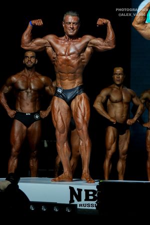 CLASSIC PHYSIQUE НОВИЧКИ